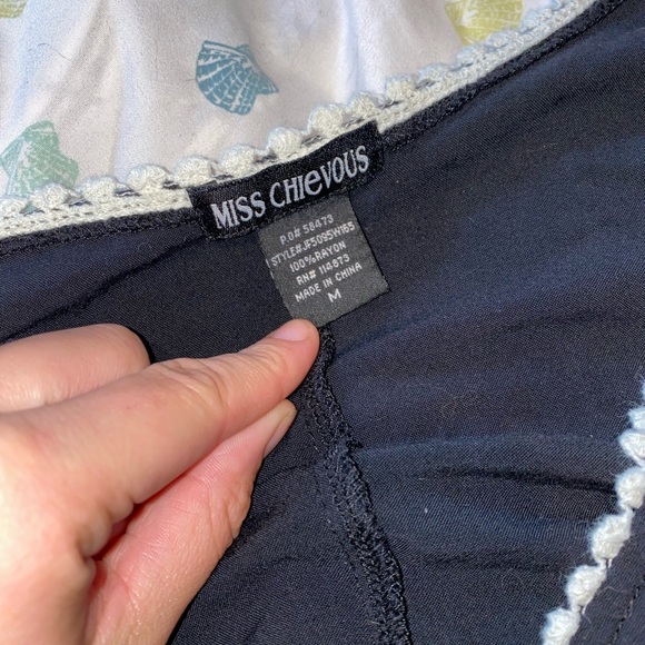 Top - Picture 3 of 3